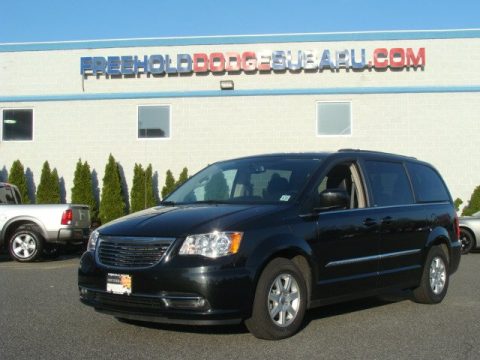 Brilliant Black Crystal Pearl Chrysler Town & Country Touring.  Click to enlarge.