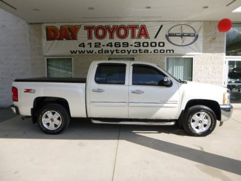 White Diamond Tricoat Chevrolet Silverado 1500 LT Crew Cab 4x4.  Click to enlarge.