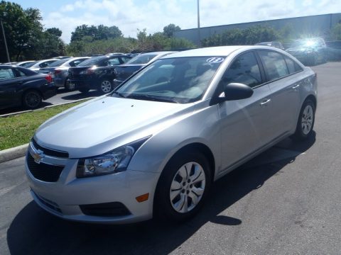 Silver Ice Metallic Chevrolet Cruze LS.  Click to enlarge.