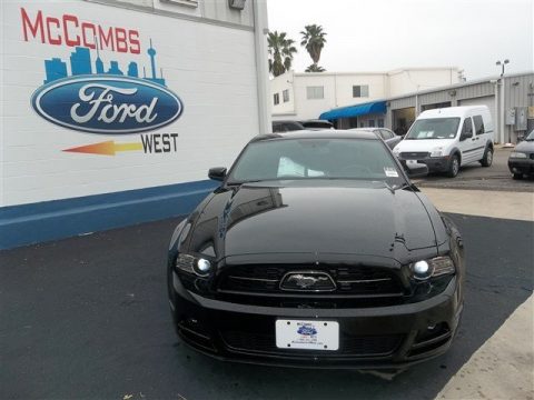 Black Ford Mustang V6 Premium Coupe. Click to enlarge. Black Ford Mustang V6 Premium Coupe. Click to enlarge.
