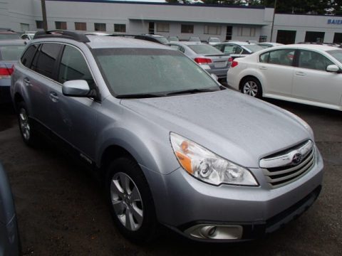 Ice Silver Metallic Subaru Outback 2.5i Premium.  Click to enlarge.