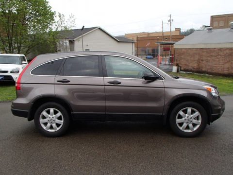 Urban Titanium Metallic Honda CR-V SE 4WD.  Click to enlarge.
