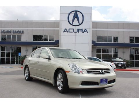 Serengeti Sand Metallic Infiniti G 35 Sedan.  Click to enlarge.