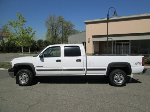 Summit White Chevrolet Silverado 2500 LS Crew Cab 4x4.  Click to enlarge.