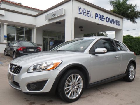 Silver Metallic Volvo C30 T5.  Click to enlarge.
