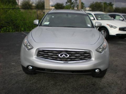 Liquid Platinum Metallic Infiniti FX 35.  Click to enlarge.