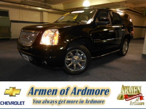 Onyx Black GMC Yukon Denali AWD.  Click to enlarge.