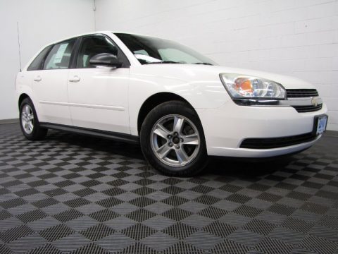 White Chevrolet Malibu Maxx LS Wagon.  Click to enlarge.