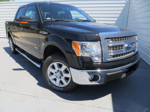 Tuxedo Black Metallic Ford F150 XLT SuperCrew.  Click to enlarge.