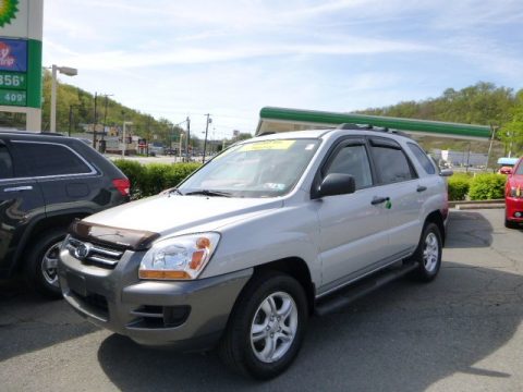 Satin Silver Metallic Kia Sportage LX V6 4x4.  Click to enlarge.