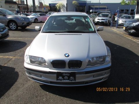 Titanium Silver Metallic BMW 3 Series 330i Sedan.  Click to enlarge.