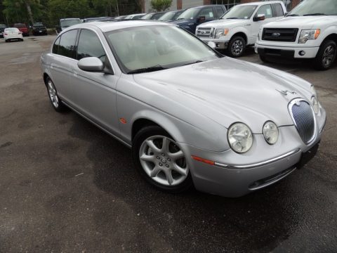 Platinum Metallic Jaguar S-Type 3.0.  Click to enlarge.