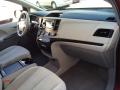 2011 Sienna LE #26