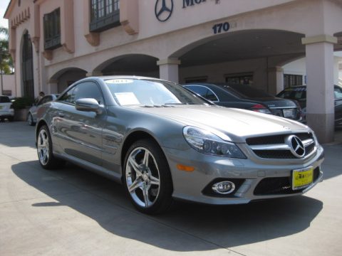 Palladium Silver Metallic Mercedes-Benz SL 550 Roadster.  Click to enlarge.