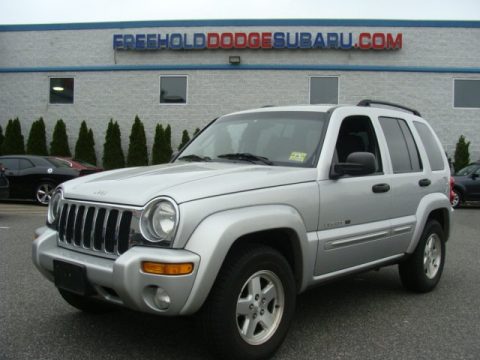 Bright Silver Metallic Jeep Liberty Limited 4x4.  Click to enlarge.
