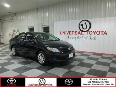 Black Sand Pearl Toyota Corolla LE.  Click to enlarge.