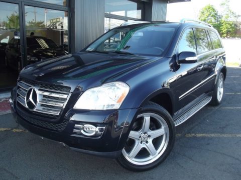 Capri Blue Metallic Mercedes-Benz GL 550 4Matic.  Click to enlarge.