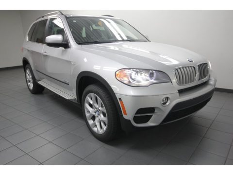 Titanium Silver Metallic BMW X5 xDrive 35i Premium.  Click to enlarge.