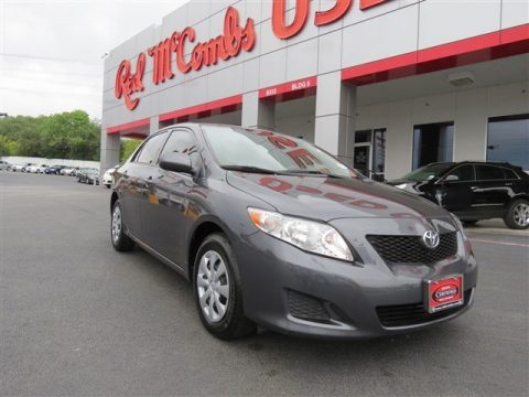 Magnetic Gray Metallic Toyota Corolla LE.  Click to enlarge.