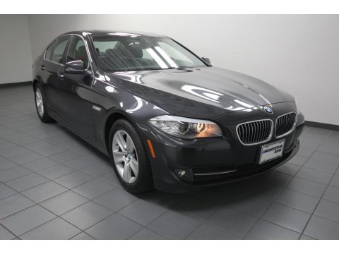 Dark Graphite Metallic BMW 5 Series 528i Sedan.  Click to enlarge.