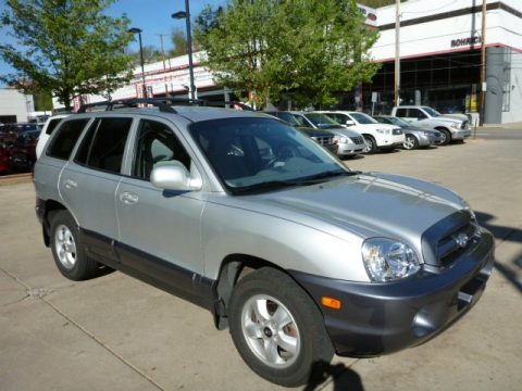 Smart Silver Hyundai Santa Fe GLS 4WD.  Click to enlarge.