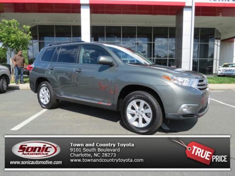 Cypress Green Pearl Toyota Highlander V6. Click to enlarge. Cypress Green Pearl Toyota Highlander V6. Click to enlarge.