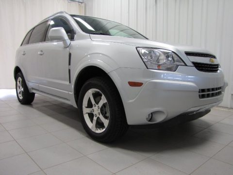 Silver Ice Metallic Chevrolet Captiva Sport LTZ AWD.  Click to enlarge.