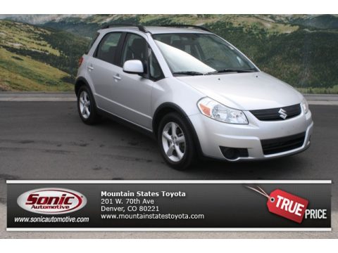 Quicksilver Metallic Suzuki SX4 Crossover AWD.  Click to enlarge.