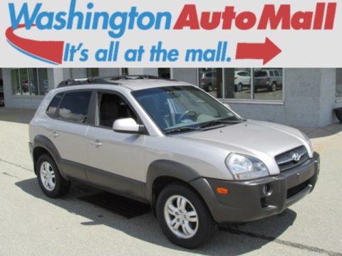 Sahara Silver Hyundai Tucson GLS V6.  Click to enlarge.
