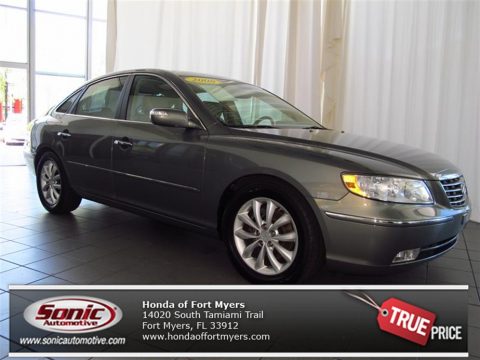 Sage Green Hyundai Azera Limited.  Click to enlarge.