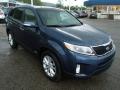 Front 3/4 View of 2014 Kia Sorento EX V6 AWD #2
