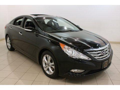 Midnight Black Hyundai Sonata Limited.  Click to enlarge.