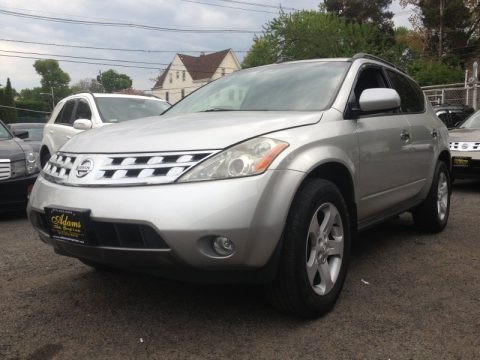 Glacier White Pearl Nissan Murano SL AWD.  Click to enlarge.