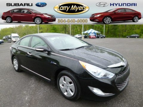 Black Onyx Pearl Hyundai Sonata Hybrid.  Click to enlarge.