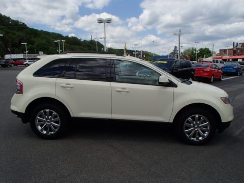 Creme Brulee Ford Edge SEL Plus AWD.  Click to enlarge.