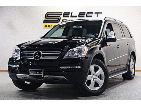 Black Mercedes-Benz GL 450 4Matic. Click to enlarge. Black Mercedes-Benz GL 450 4Matic. Click to enlarge.
