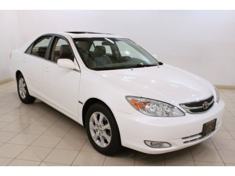 Crystal White Toyota Camry LE.  Click to enlarge.