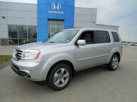 Alabaster Silver Metallic Honda Civic EX Sedan.  Click to enlarge.