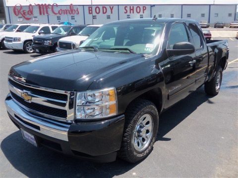 Black Chevrolet Silverado 1500 LS Extended Cab.  Click to enlarge.