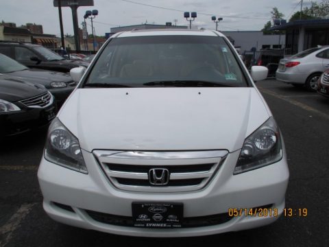 Taffeta White Honda Odyssey EX-L.  Click to enlarge.