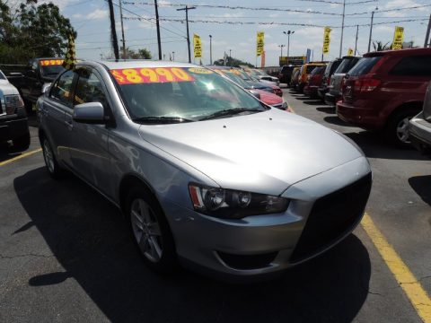 Apex Silver Metallic Mitsubishi Lancer ES. Click to enlarge. Apex Silver Metallic Mitsubishi Lancer ES. Click to enlarge.