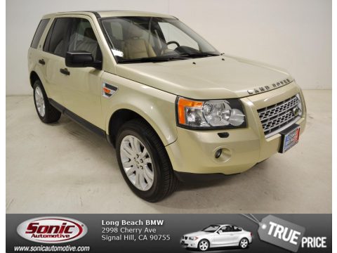 Nazca Sand Metallic Land Rover LR2 SE. Click to enlarge. Nazca Sand Metallic Land Rover LR2 SE. Click to enlarge.