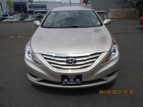 Camel Pearl Hyundai Sonata GLS.  Click to enlarge.