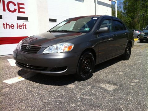 Phantom Gray Pearl Toyota Corolla LE.  Click to enlarge.