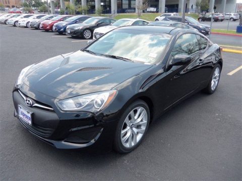 Black Noir Pearl Hyundai Genesis Coupe 2.0T.  Click to enlarge.