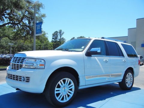 White Platinum Tri-Coat Lincoln Navigator 4x2. Click to enlarge. White Platinum Tri-Coat Lincoln Navigator 4x2. Click to enlarge.