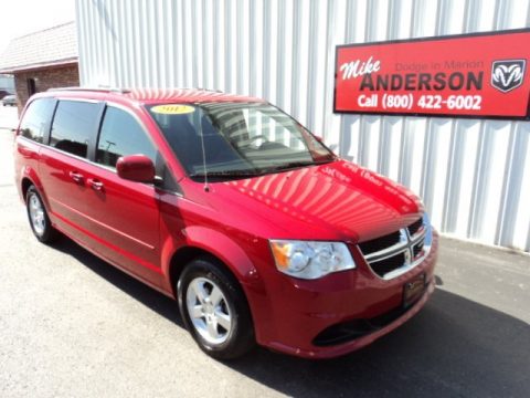 Redline 2 Pearl Coat Dodge Grand Caravan SXT.  Click to enlarge.