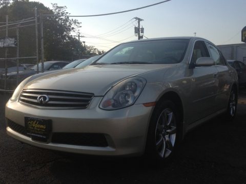 Serengeti Sand Metallic Infiniti G 35 x Sedan.  Click to enlarge.