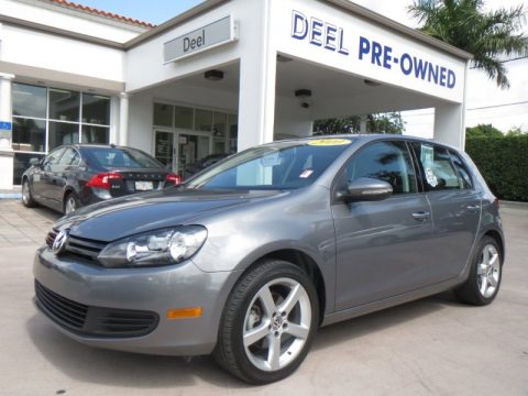 United Gray Metallic Volkswagen Golf 4 Door.  Click to enlarge.