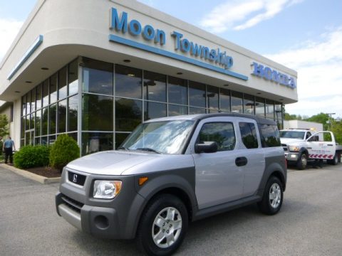 Satin Silver Metallic Honda Element LX AWD.  Click to enlarge.